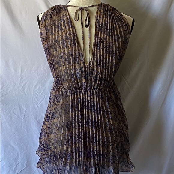 NWT-CECICO COLLECTION-SUMMER TOP - Picture 6 of 9